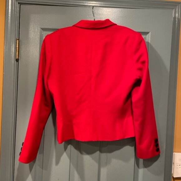 Renee DuMarr circa 90s red jacket, black buttons, 10, never worn - Picture 2 of 3